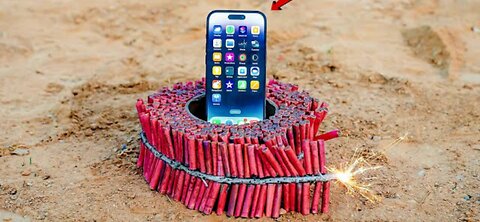 📱 IPhone 14 Pro Max Vs Crackers 😱🌋💣