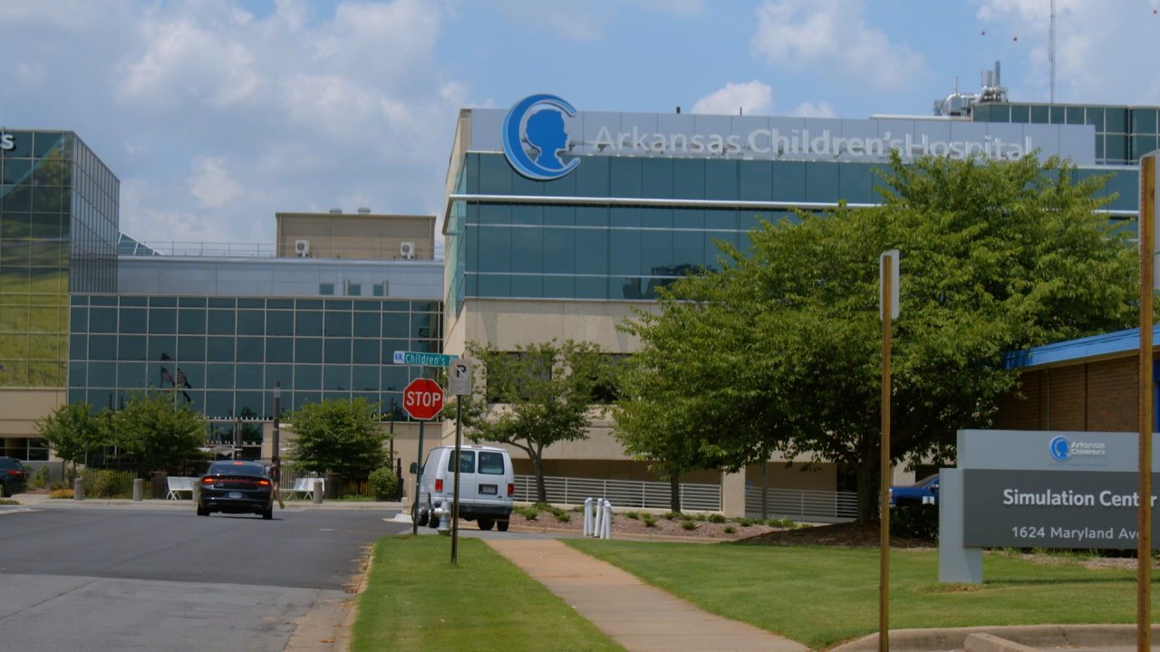 4 Children Are On Ventilators in Arkansas, All Are Vaccine-Eligible