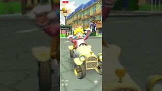 Mario Kart Tour - White Royale Kart Gameplay (Metropolitan Tour Week 1 Tier Shop Reward)