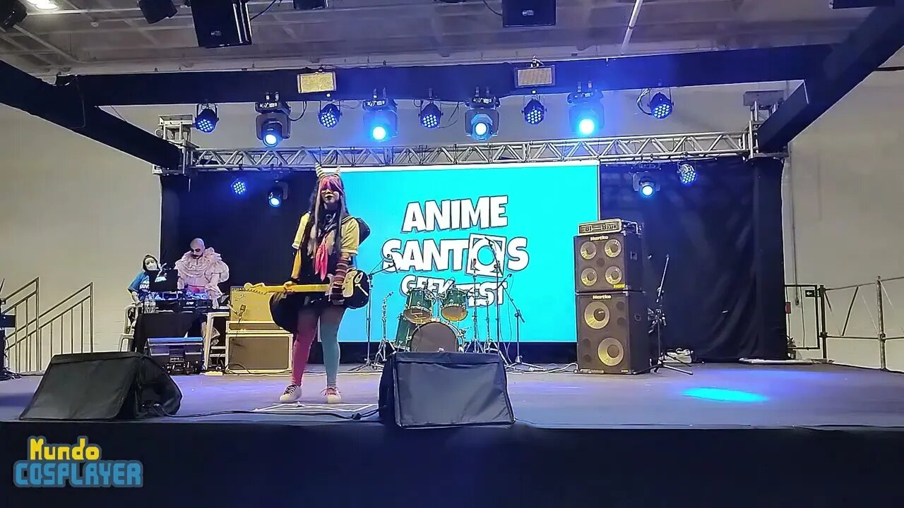 Apresentação Cosplay de Ibuki Mioda do jogo Danganronpa no Anime Santos Geek Fest 2022!