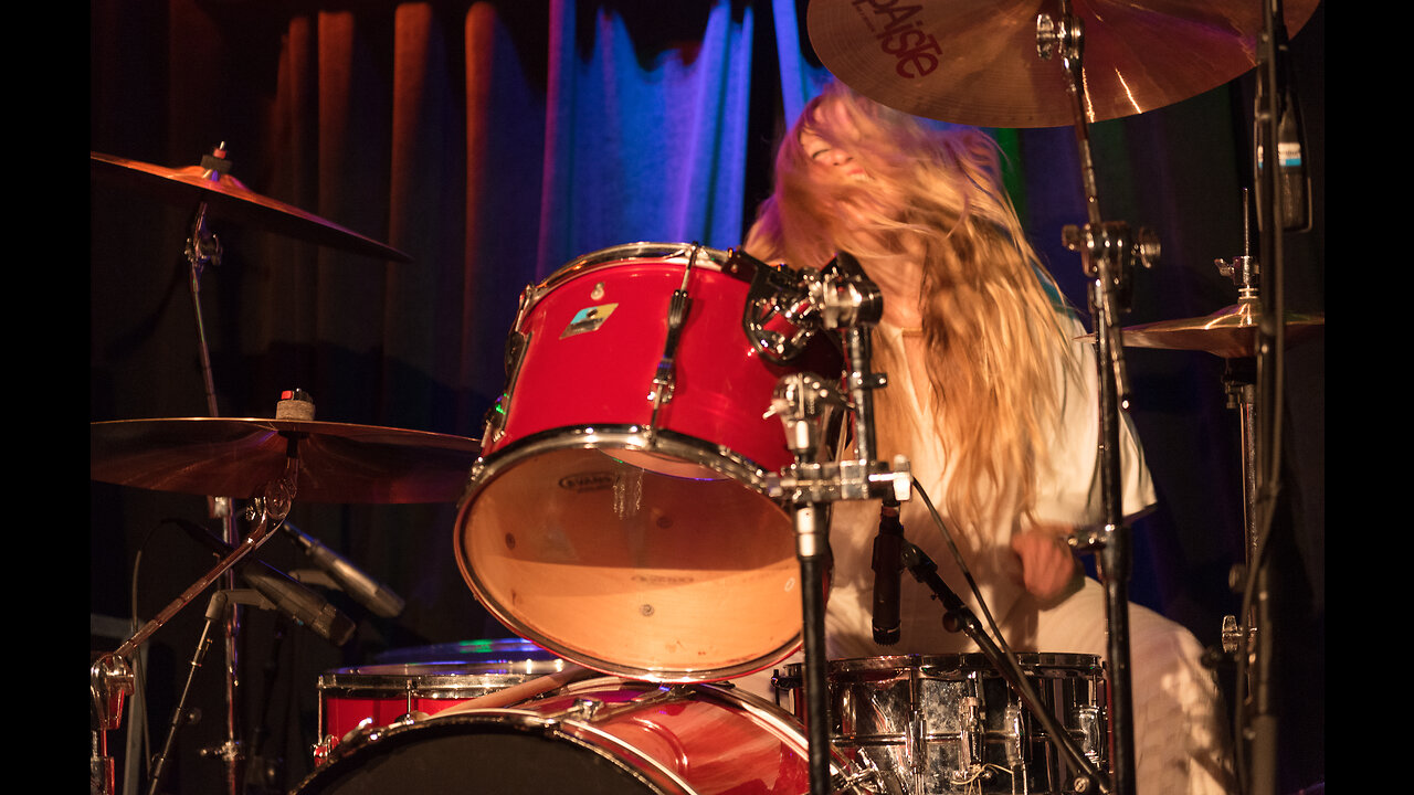 Meditation Interview #203 Clementine Moss ( Zepparella Drummer) - Music as a Form of Meditation