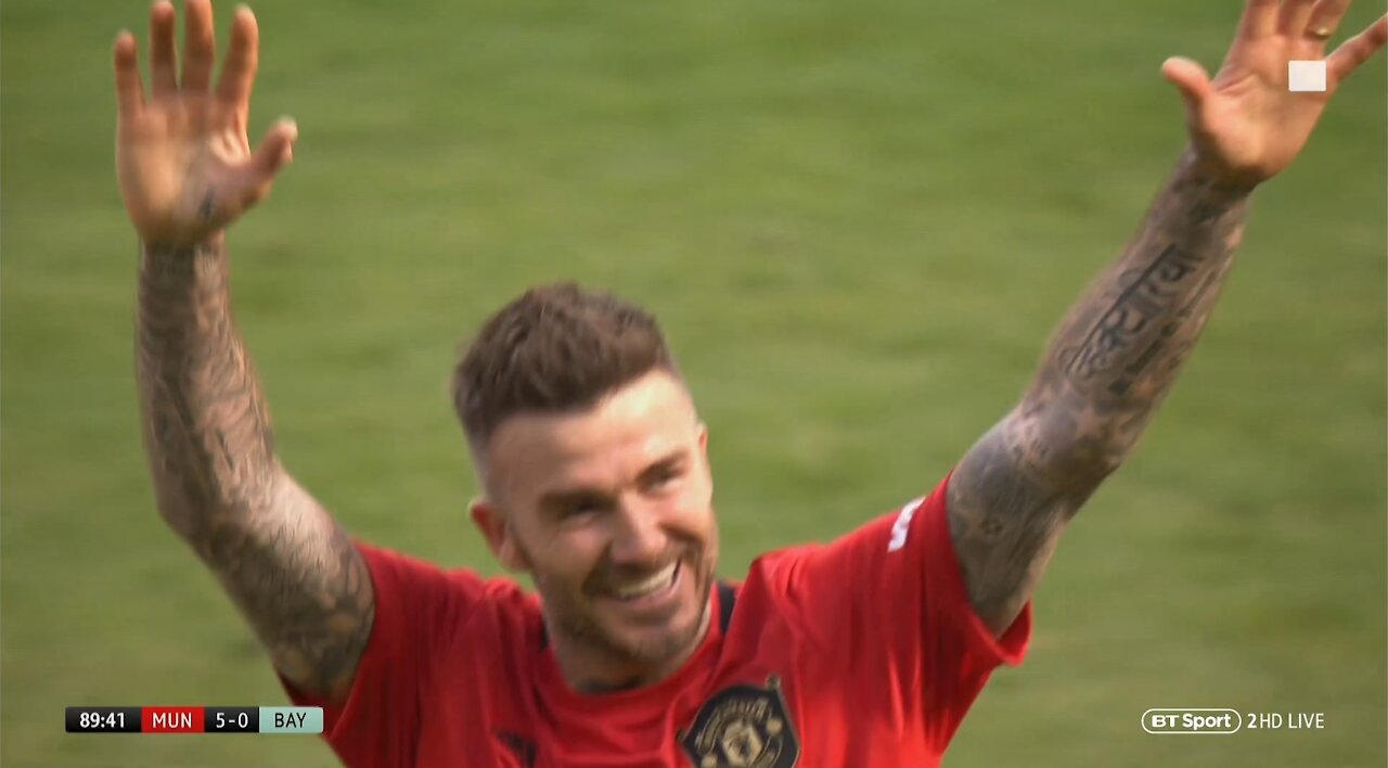 David Beckham's last ever goal for Manchester United!