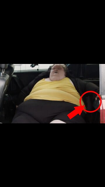 Obese Woman Gets STUCK In Car