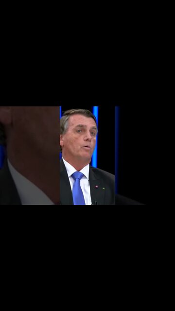 Vocês tomaram a vacina que eu comprei diz Bolsonaro a William Bonner e Renata.