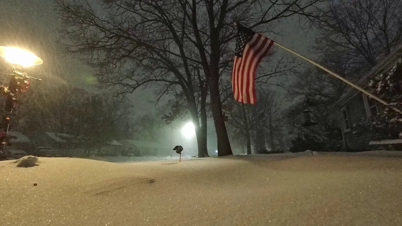 Wow, thirteen inches of snow in 12 seconds