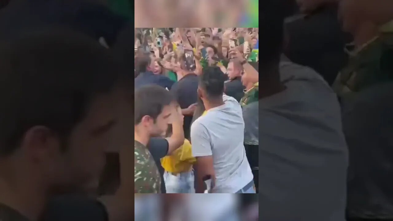 Bolsonaro gigante em BH