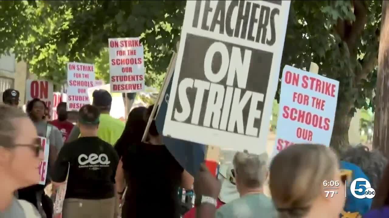 Ohio labor unions fight back against bill to ban strikes