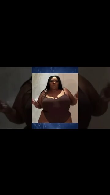 LIZZO Thinks She's Oppressed At MTV Awards #shorts