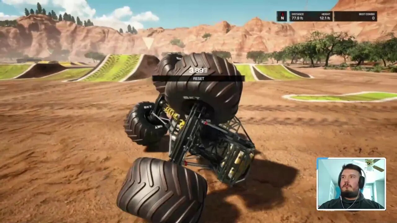 Monster Jam Steel Titans | Vroom Vroom | YouTube Exclusive 03