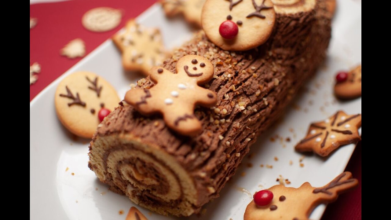 The Pagan Beginnings of the Yule Cake