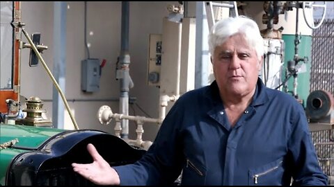 JAY LENO SERIOUSLY BURNED IN CAR FIRE