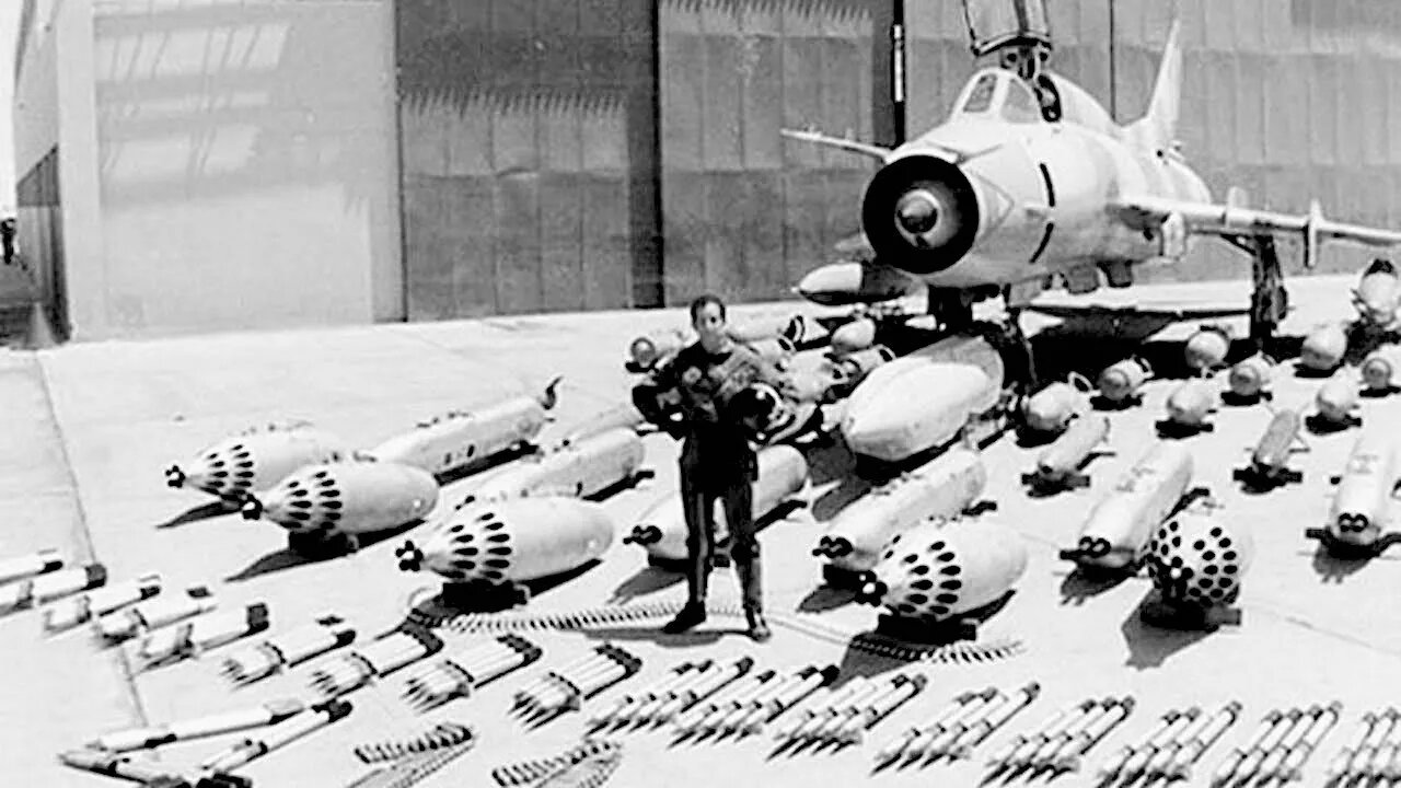 Fighter pilot Oscar Santa María Huertas talks shooting at a UFO, "La Joya," April 11, 1980