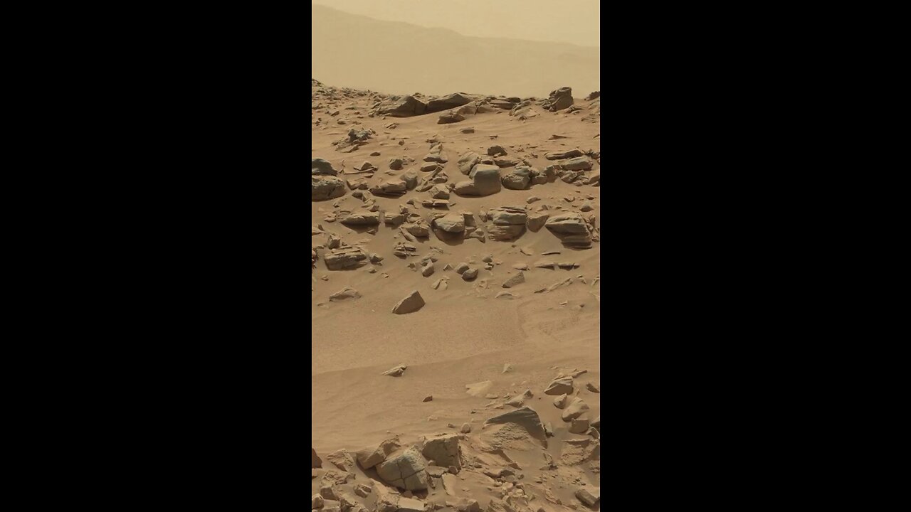 Alien on mars