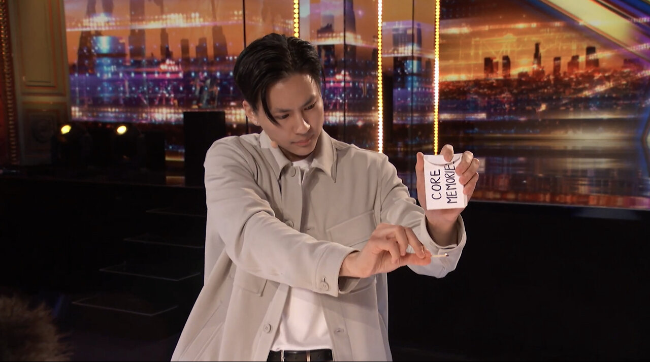 Kevin Li's incredible magic leaves the judges SPELLBOUND | Auditions | AGT 2023