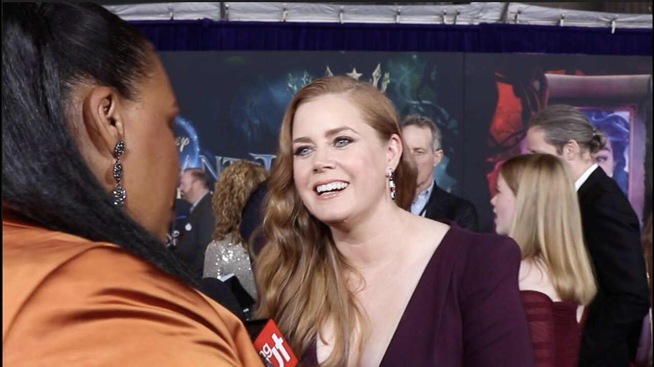 Amy Adams Maya Rudolph Yvette Nicole Brown at the Disenchanted Premiere