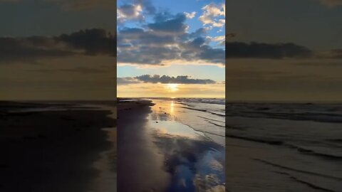 Beach walk ft new music from Jason Dunn