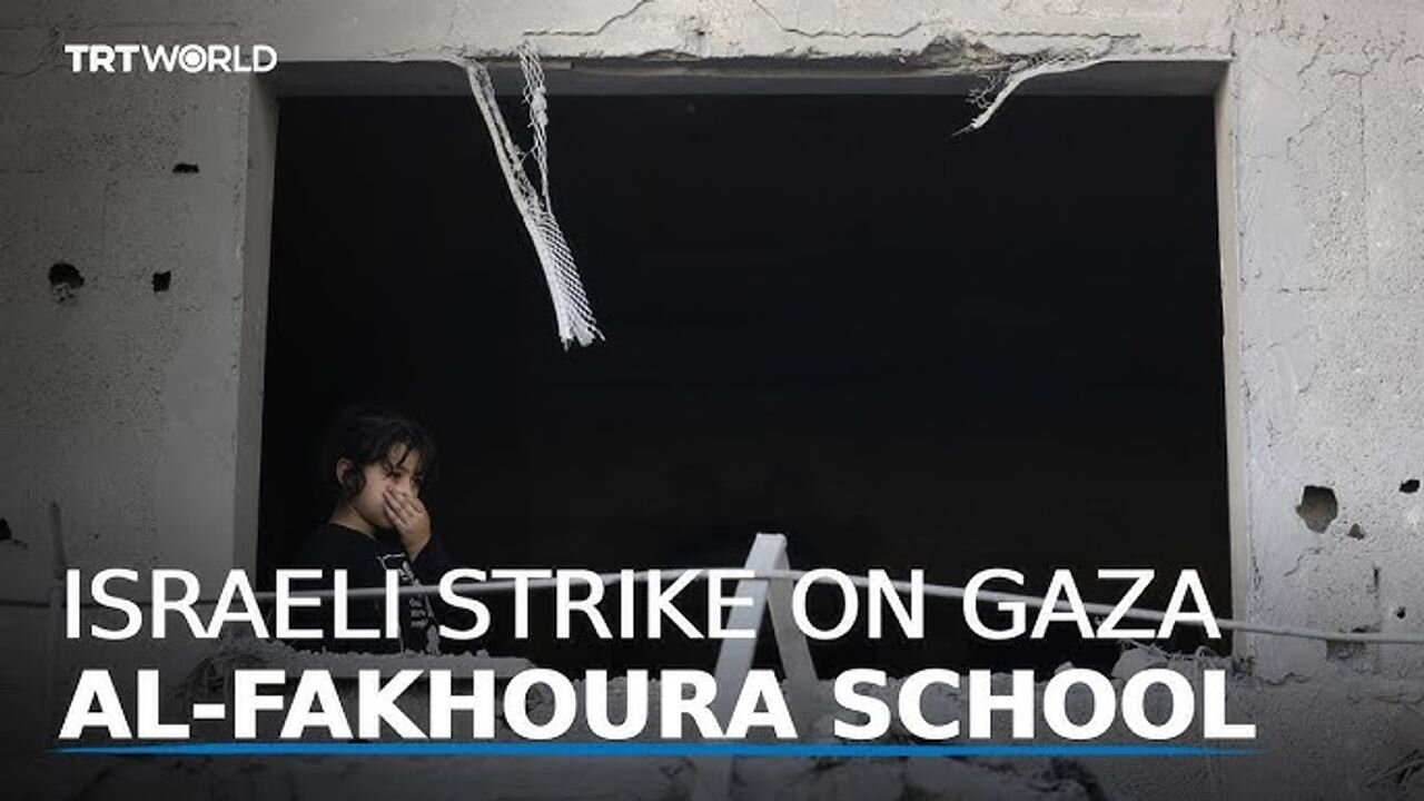 Israeli army strikes Al Fakhoura school in Jabalia refugee camp