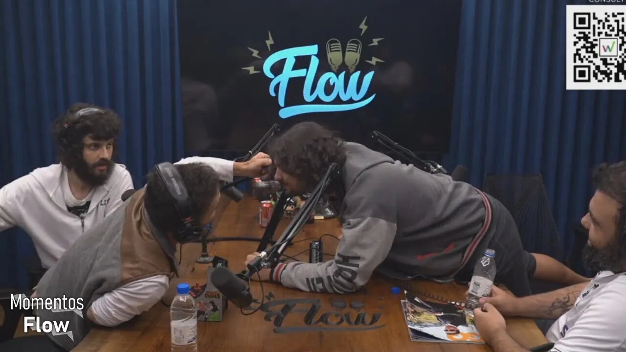 ANÃO BATE NA CARA DO MONARK! | MOMENTOS FLOW