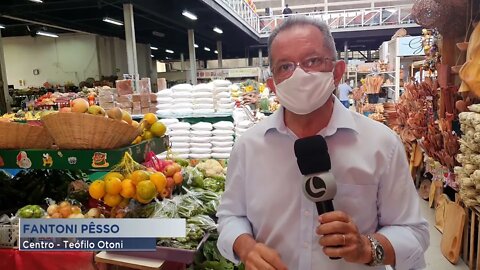 Hortaliças orgânicas: Agricultores de Caraí recebem certificado