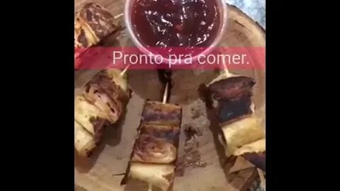 PIZZA NO PALITO COM RAP 10 #SHORTS