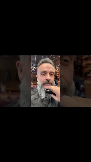 #shorts #2022 funny,prank,funjokes,dad jokes,funny memes,funny video,fun,laughing,funny animal,knock