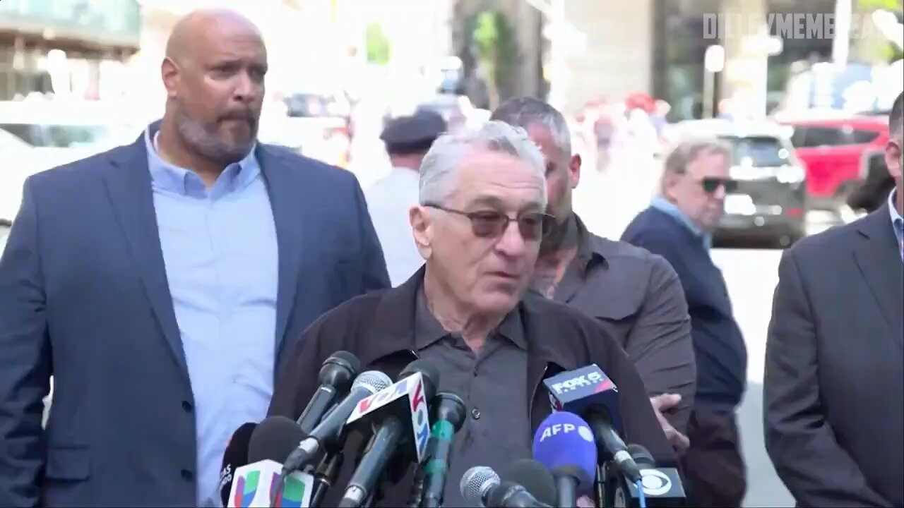 DeNiro meant to say this at his Biden Presser 😂😂😂