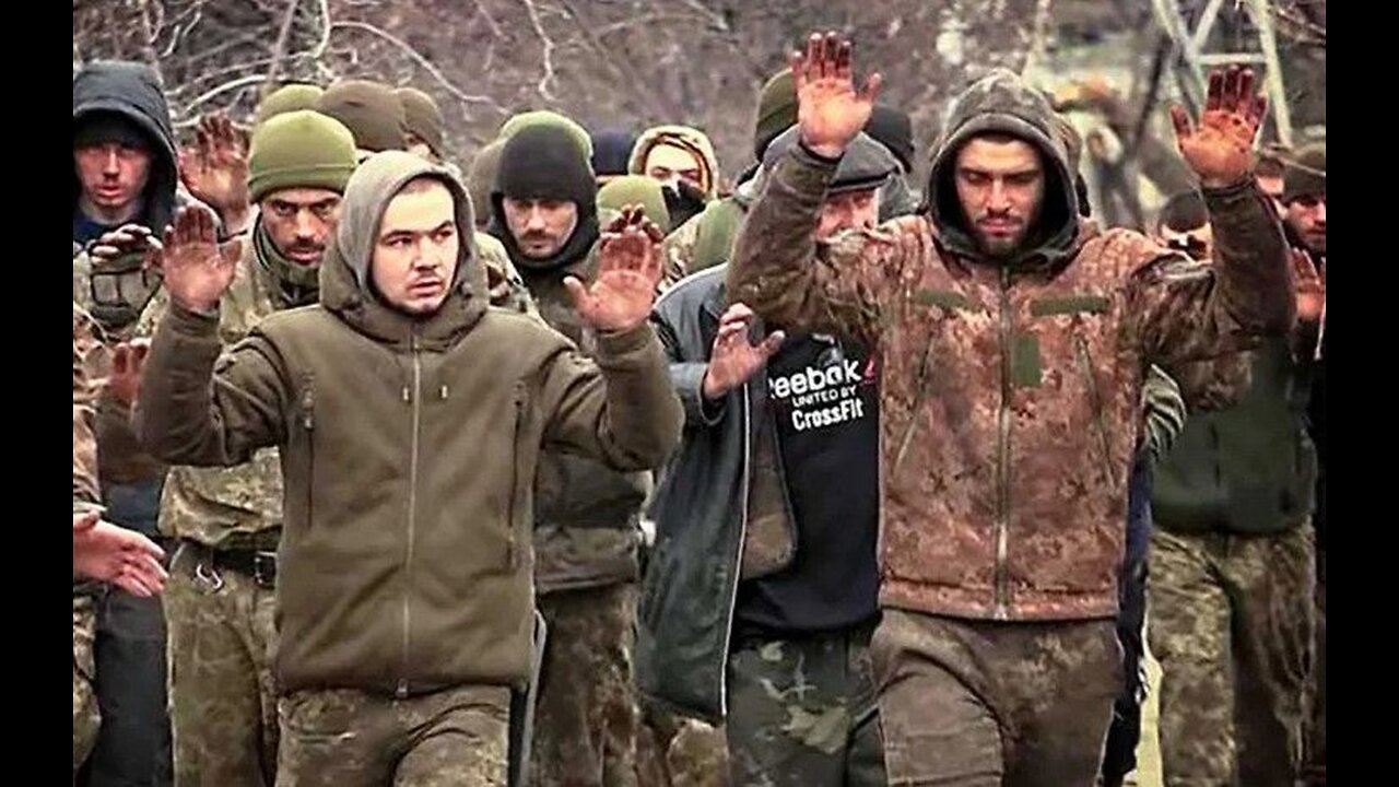 Soldados de la OTAN/Ucrania se rinden a las tropas rusas en los bosques cerca de Kremennaya