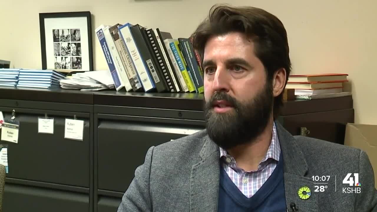 Experts weigh in on what collapse of Silicon Valley Bank means for Kansas Citians