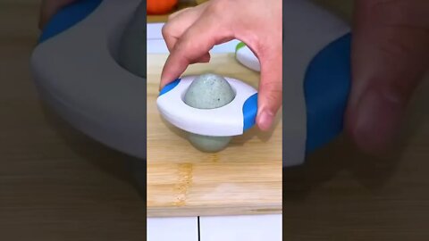 Amazing tool for eggs