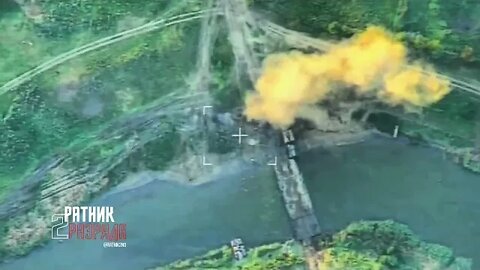 Artillery shelling of the Ukrainian crossing through Ingulets in the Kherson region
