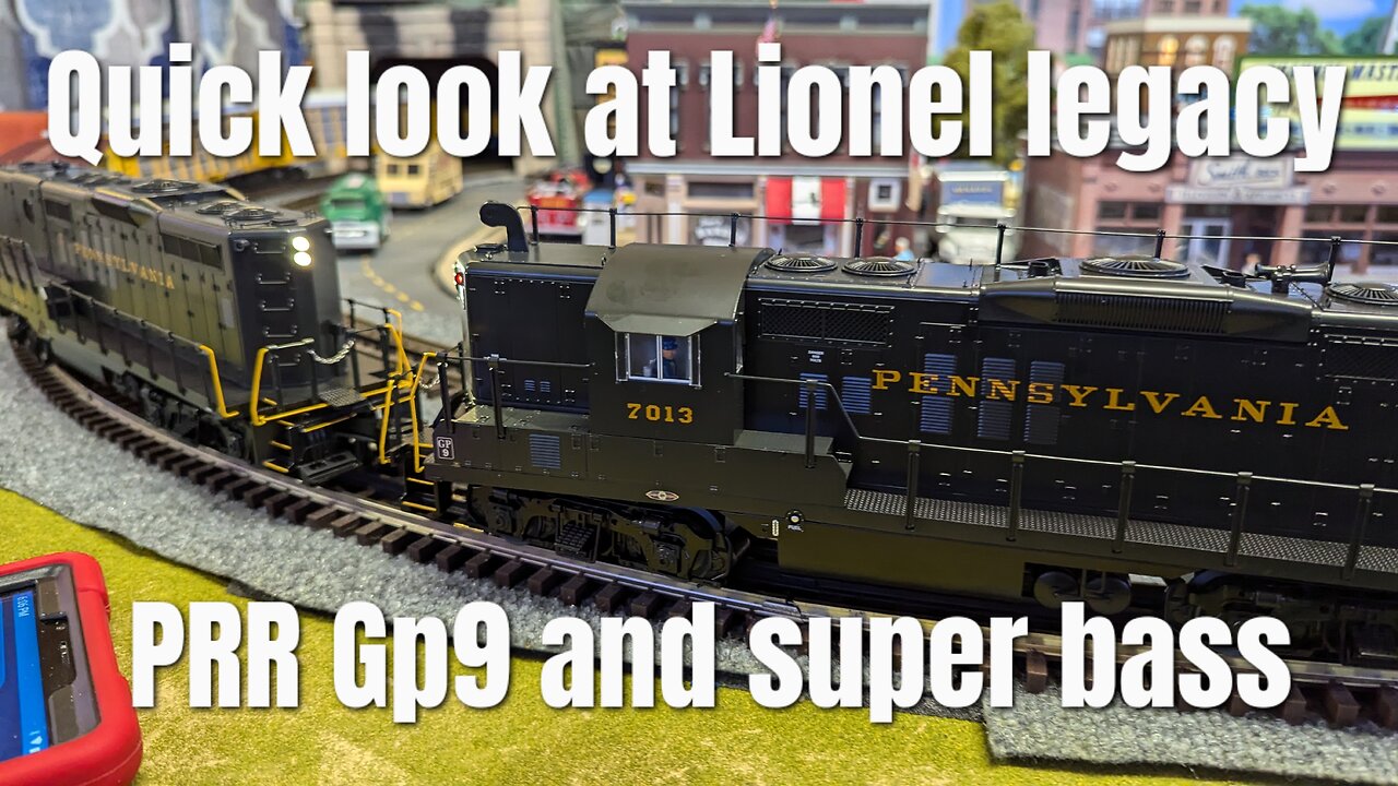 quick look at lionel PRR gp9 & super bass