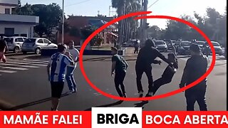 BOCA ABERTA E MAMÃE FALEI