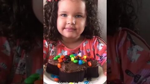 FAMOSINHA DO TIKTOK, RECEITA DE BOLO DE CHOCOLATE #chocolate #bolo #receita #meme #tiktok #shorts
