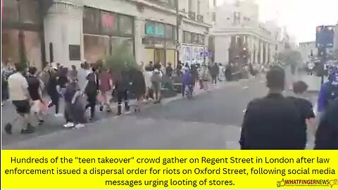 Hundreds of the "teen takeover" crowd gather on Regent Street in London