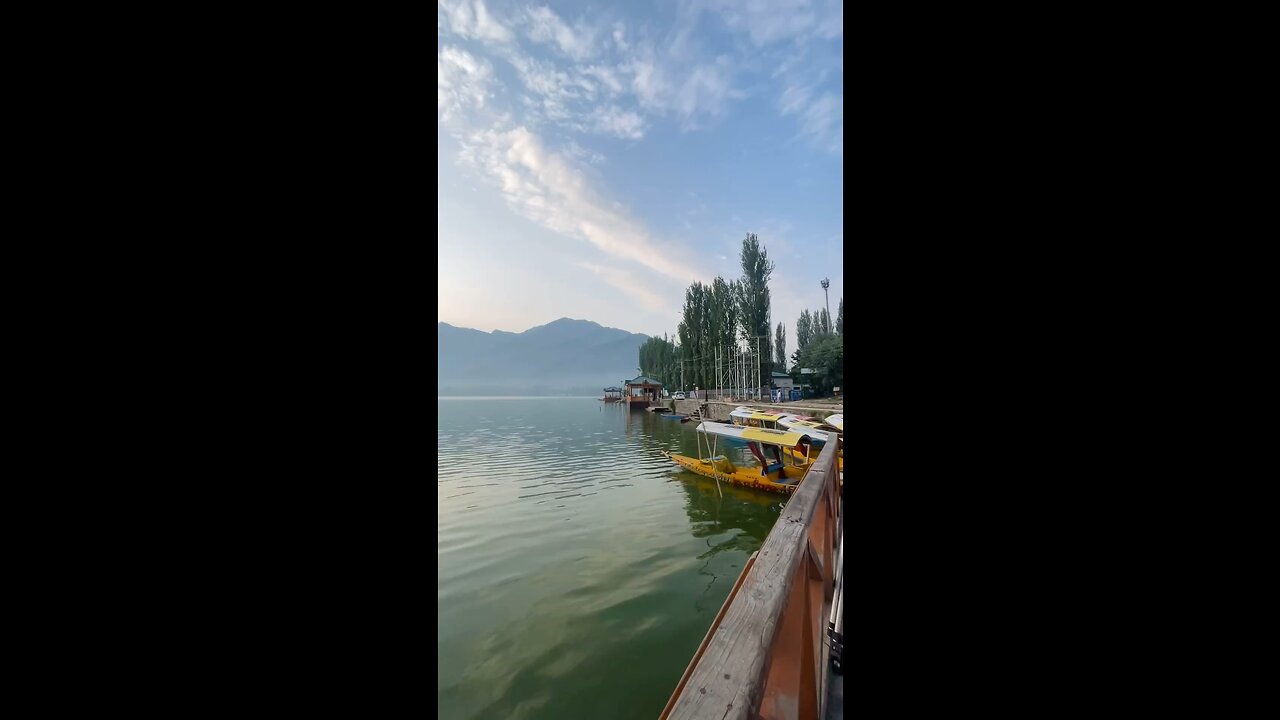 Beauty of Dal lake