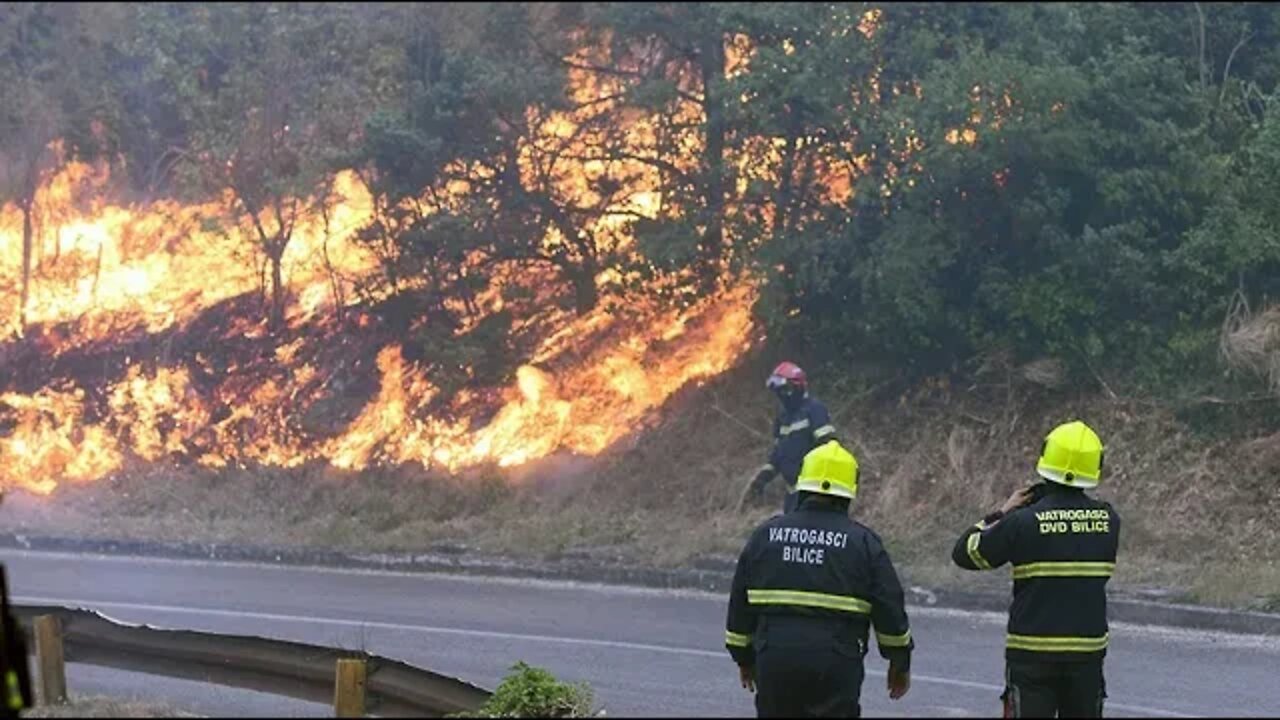 Borba s vatrom na cesti prema Zatonu