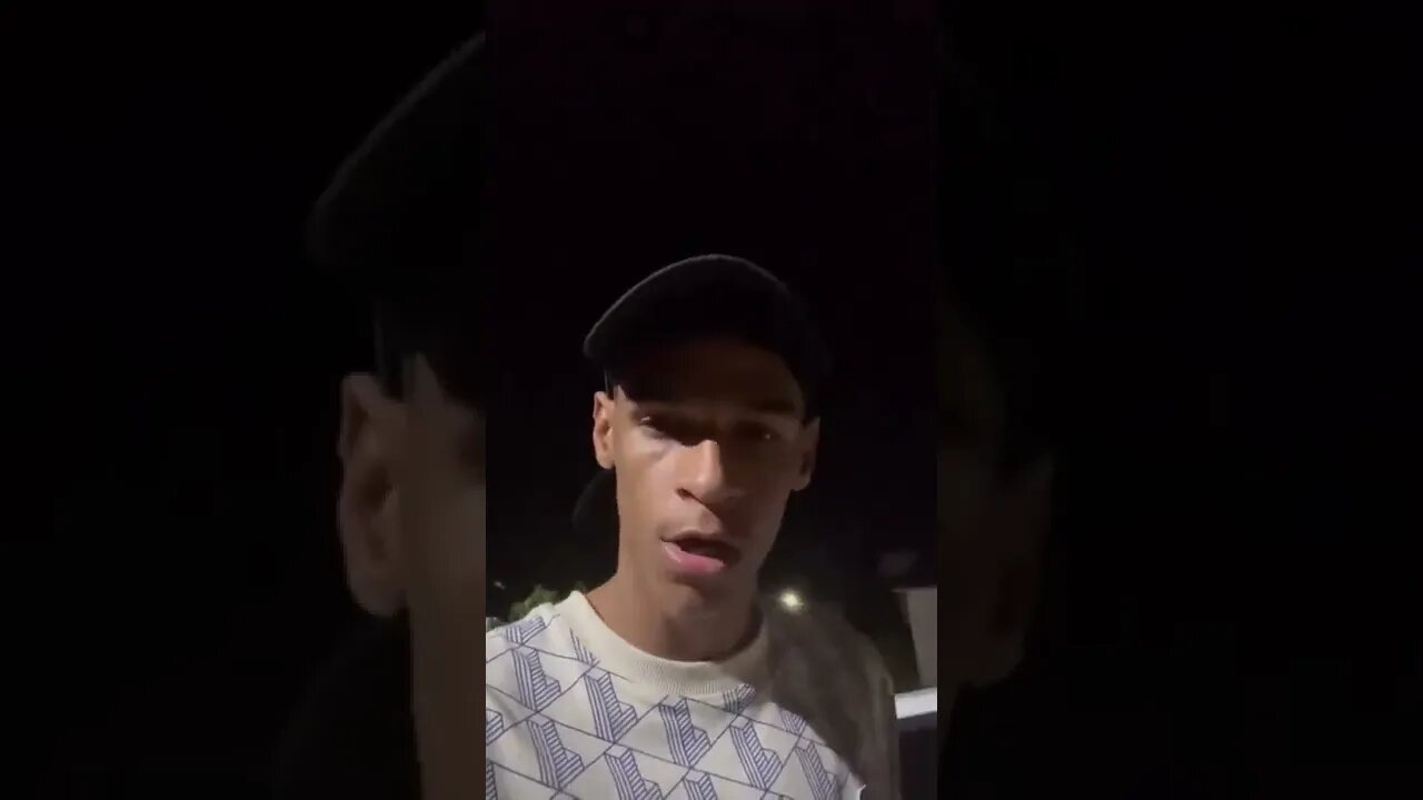 Luva de Pedreiro reclamando que não consegue mais acessar o TikTok