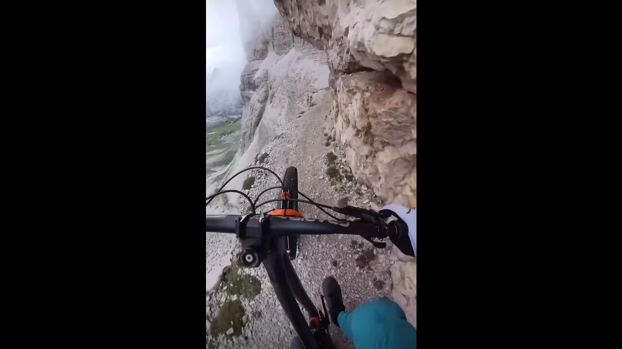 🚲😨