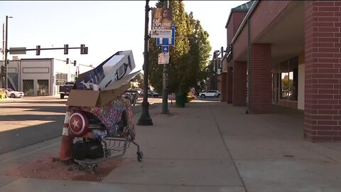 Englewood to ban sitting and lying across sidewalks