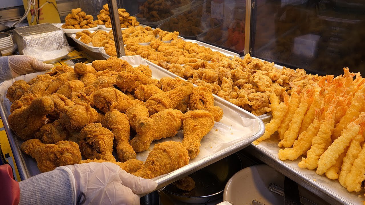 korean fried chicken, fried prawns - korean street food