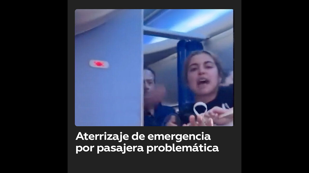 Una pasajera agresiva muerde a un auxiliar de vuelo y obliga a aterrizar el avión