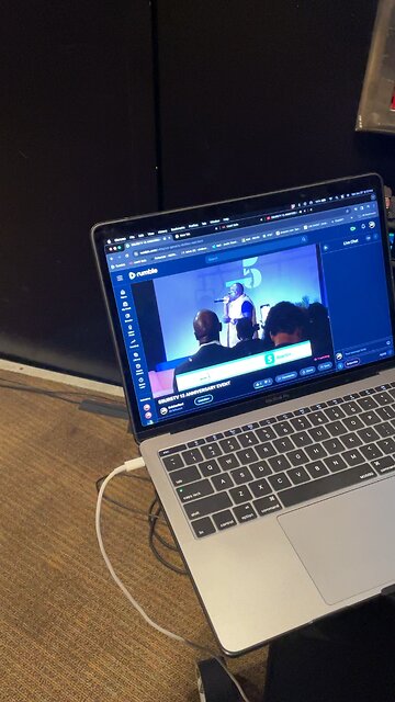 Happy anniversary 5 Sur 5 Tv