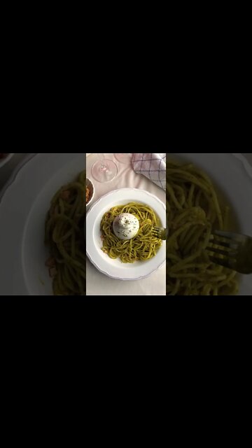 Pasta with Poached eggs