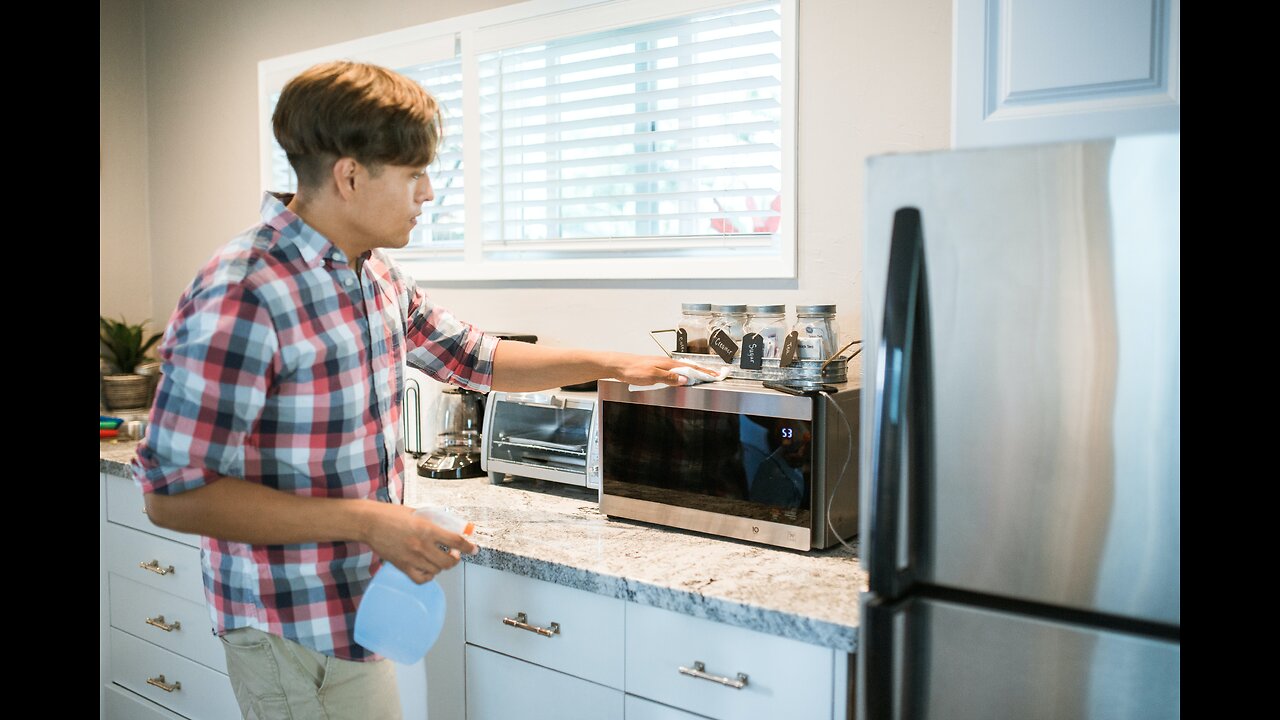 How a Microwave Oven Works