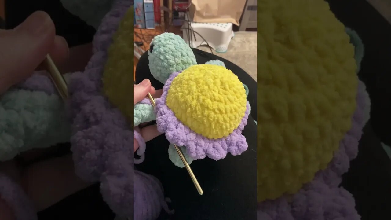 Let’s crochet some turtles