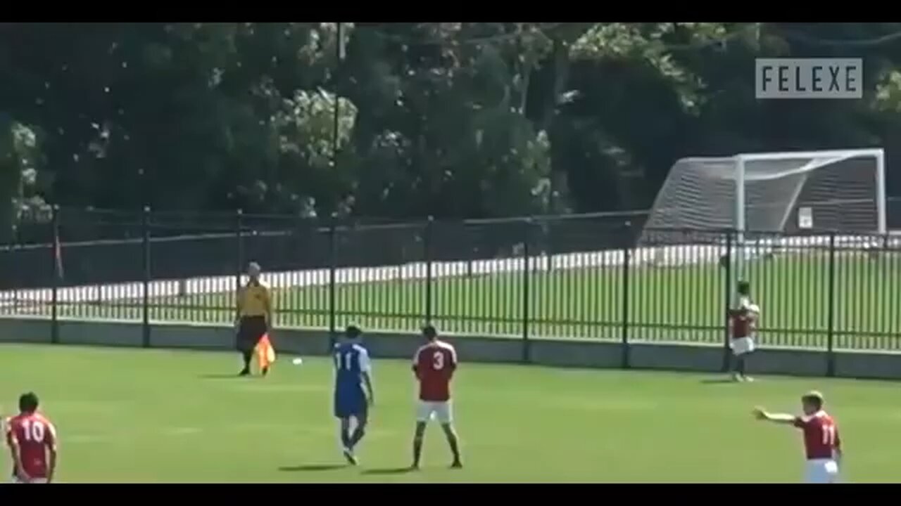 Football Funny Video Throw in Fails Crazy 😂😂