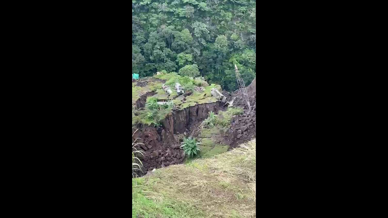 Land slide Costa Rica