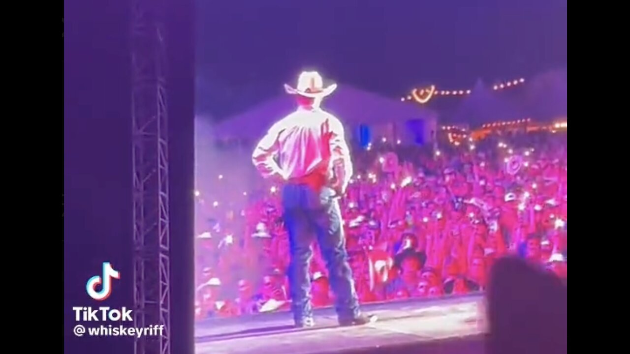 BASED Country Star Cody Johnson Stops Mid-Show to Drop Some Truth Nukes