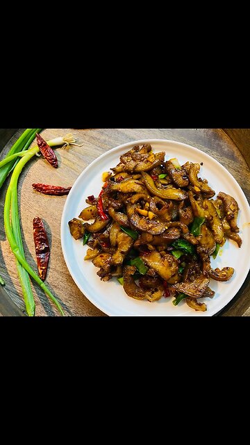 Spicy Pig Snout Stir Fry with Garlic and Chili Sauce 辣炒猪鼻子