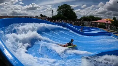 flowrider - Zac - 2 at Soak City, Kings Island